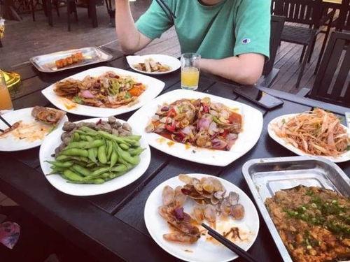 郑州网红情侣打卡点餐,郑州网红情侣打卡地美食探秘